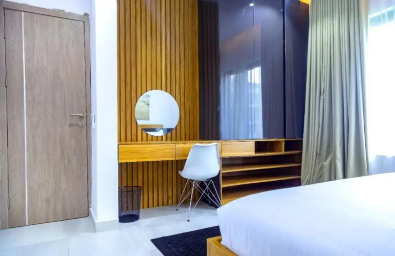 Luxury apartments and shortlets