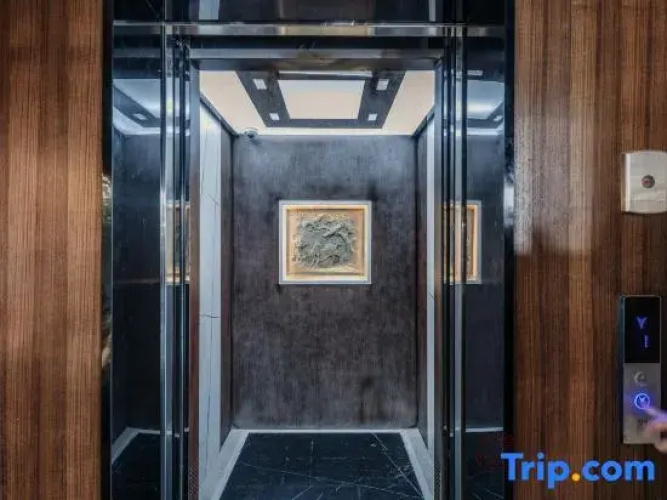 The Boutique Hotel Authentic Antique