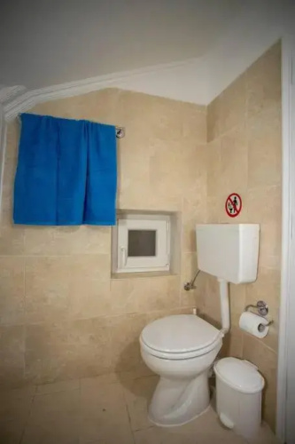 Akis studio apartment Liston square Corfu