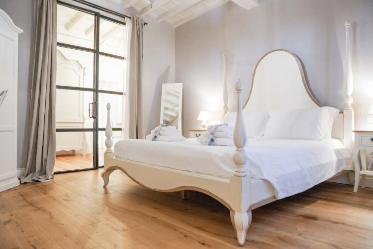 2 Bedrooms Double Apartment