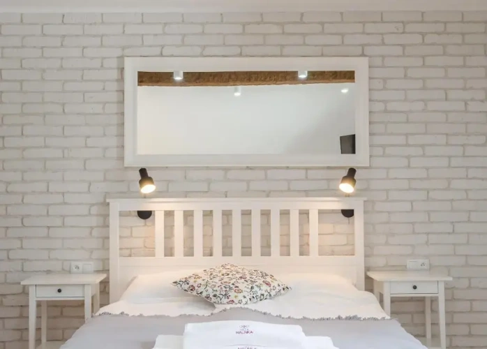 Standard Triple room with balcony