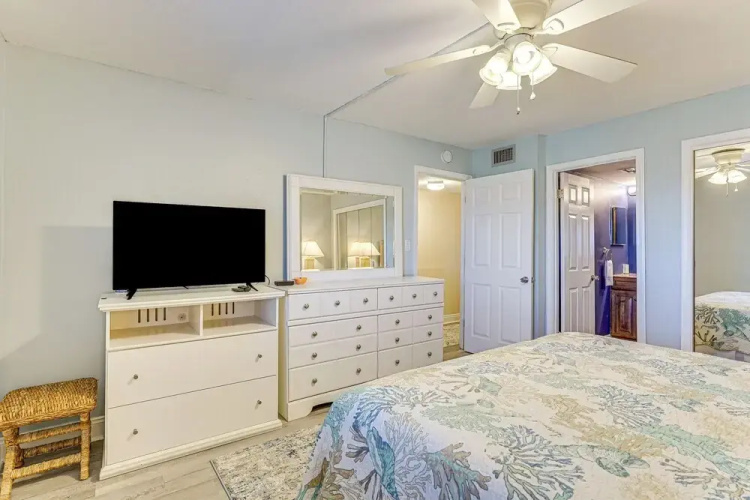 Oceanfront PCB Condo: Steps to Private Beach!