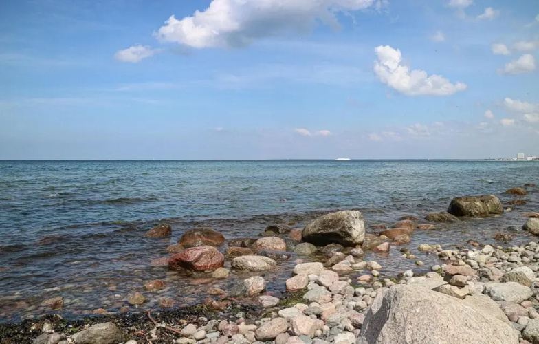 Awesome Apartment in Warnemünde With
