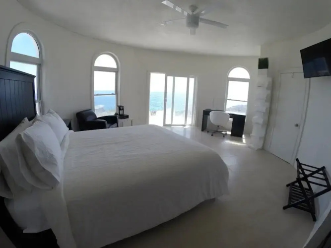 Whale Point Eleuthera