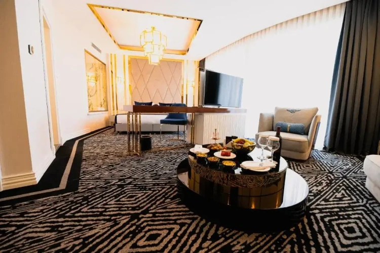 Deluxe Double Suite