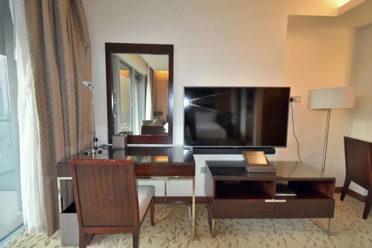 Cute Studio At The Address Dubai Mall