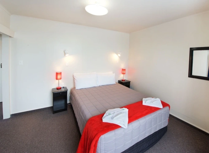 1 Bedroom Economy Apartment