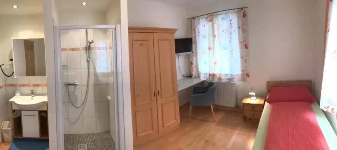 Standard Single room with view