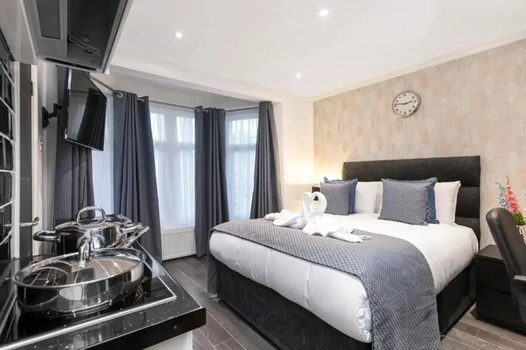 OYO Orchid Apartments