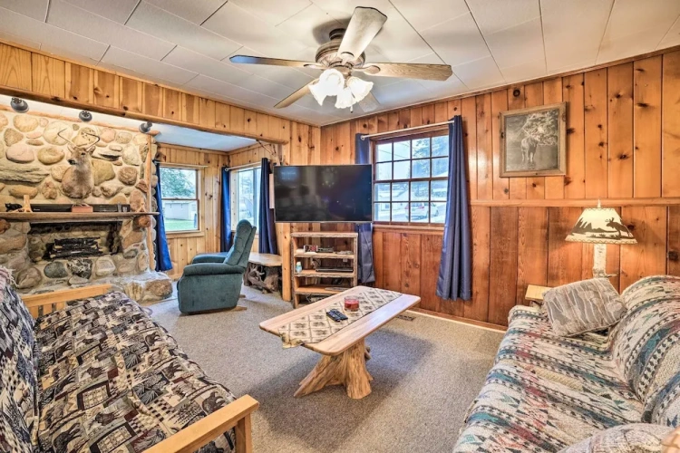 2 Bedrooms Cottage