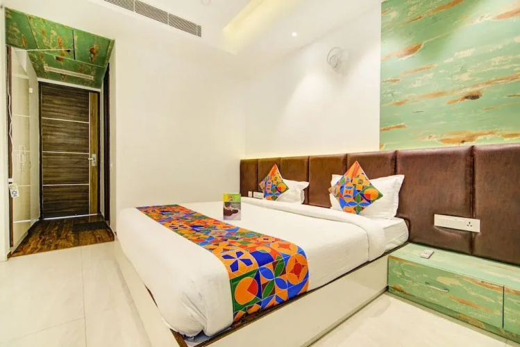 Hotel Yellow by FabHotel