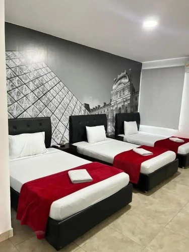 Standard Triple room