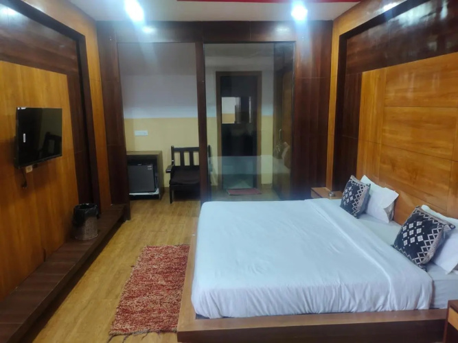Hotel Noida Dreamz 44