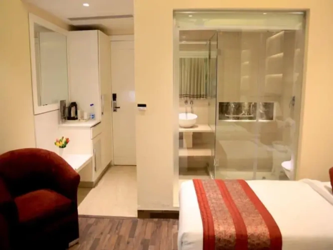 Premier room