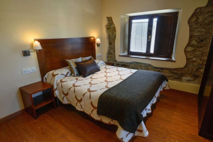 1 Bedroom Apartment with balcony