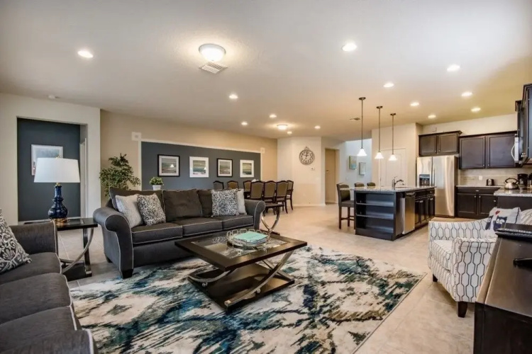 Amazing House! Windsor at Westside - 2174TC