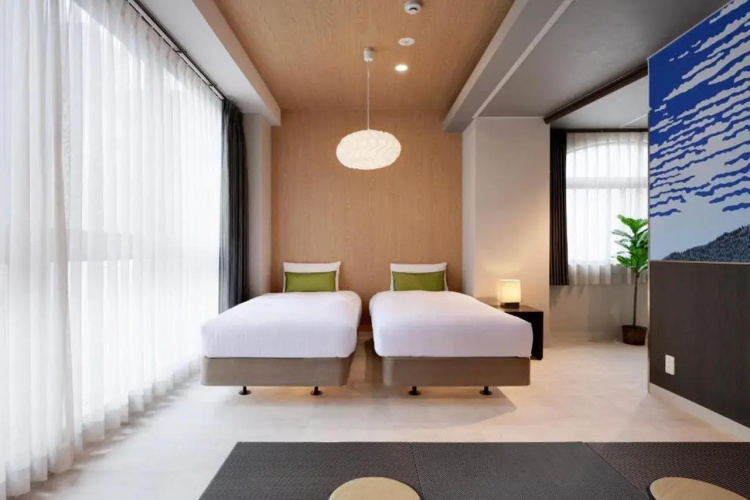 MINAMISENBA Crystal Hotel