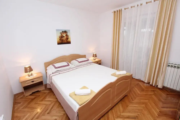 Apartments Divna
