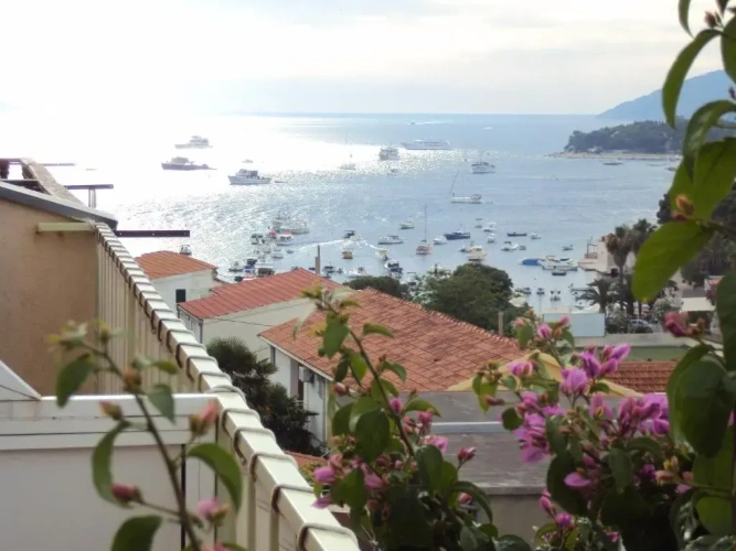 1 Bedroom Apartment with balcony and with sea view