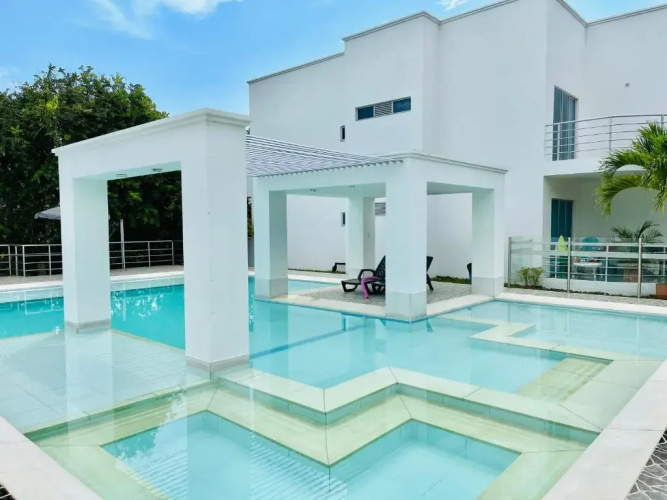 Condominio Ibiza - Apto 102