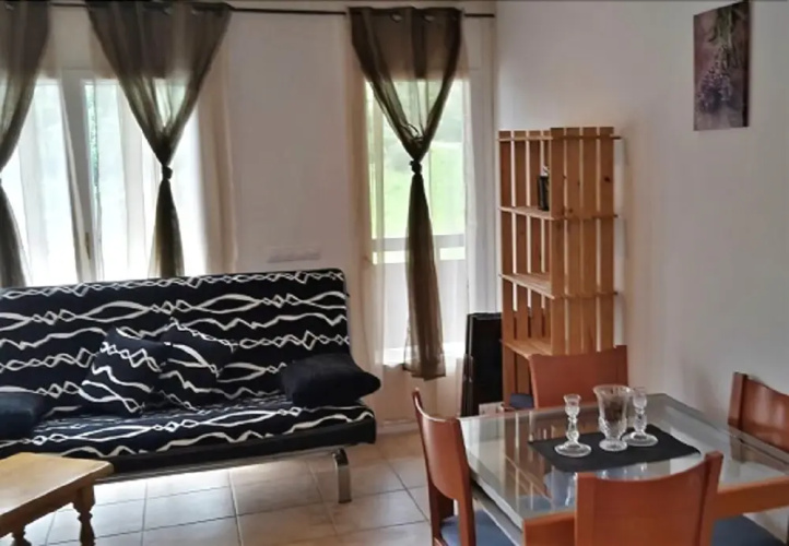 Comapedrosa Base Apartment - 04