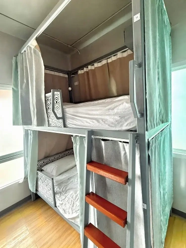Bed in Dorm