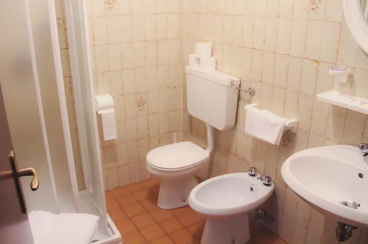 Hotel Dolomiti Levico