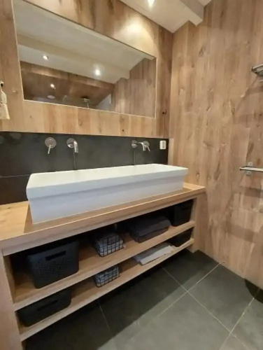 Cosy Furnished Holiday Home