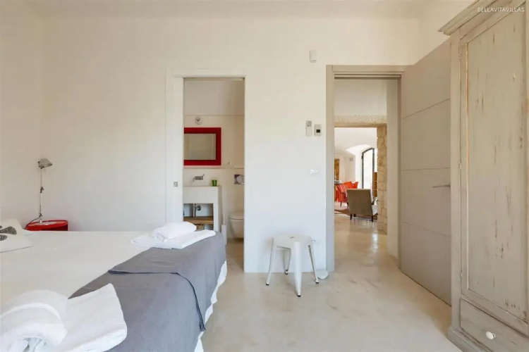 311 Villa con Piscina ad Ostuni