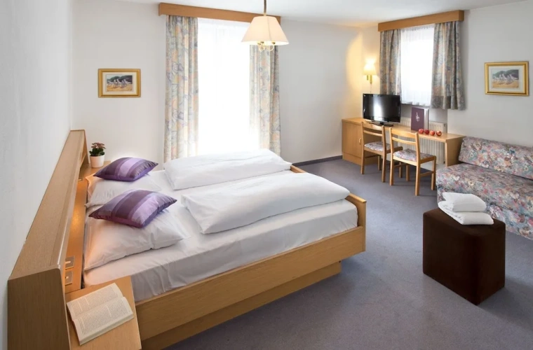 Standard Double room with balcony