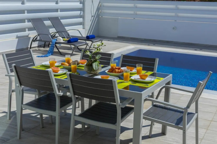 Protaras Villa Araella