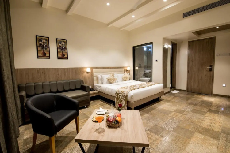 Hotel Aurus