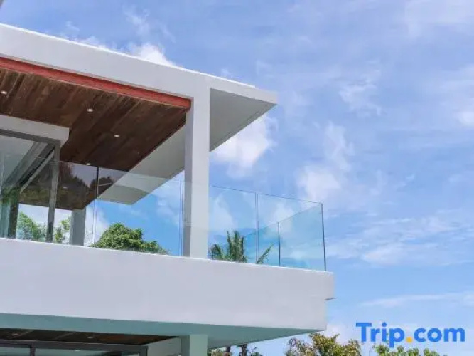Seascape 6BR Prestige Villa Skyline Pool Maid&Chef
