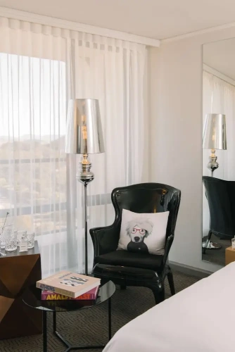 Standard Twin room with balcony
