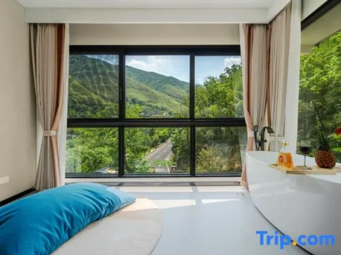 2 Bedrooms Family Suite