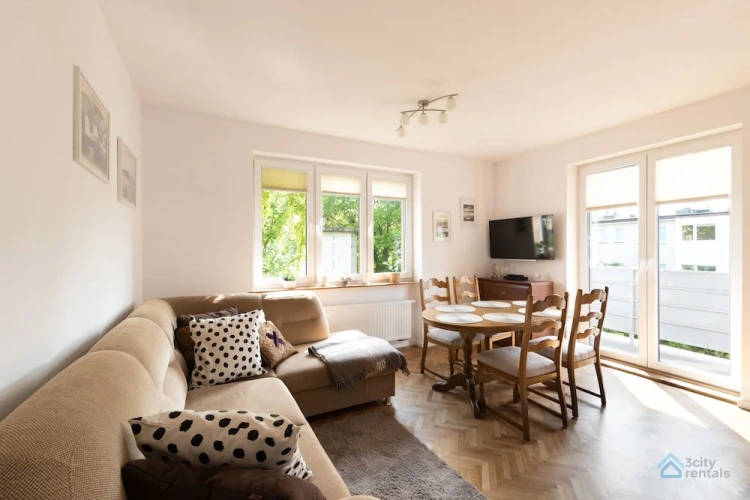 Apartment with balcony