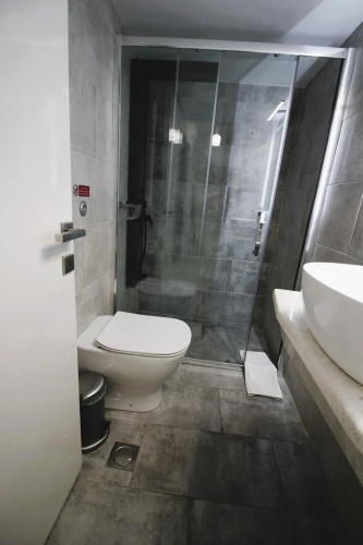 Yannis Apartments
