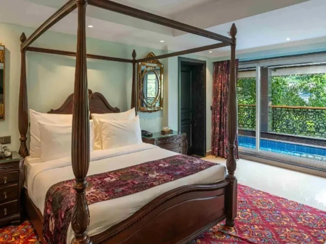 Standard Suite