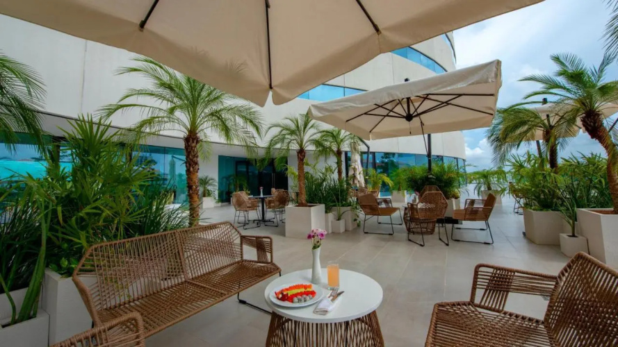 Holiday Inn Hotel & Suites Merida La Isla by IHG