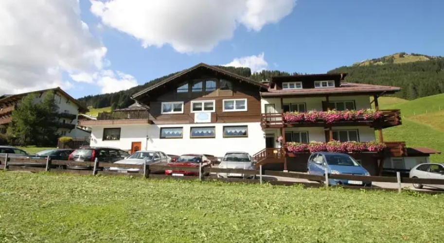Hotel Walli