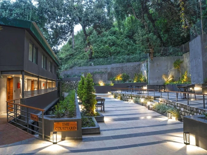 Standard Family room with balcony and with lake view