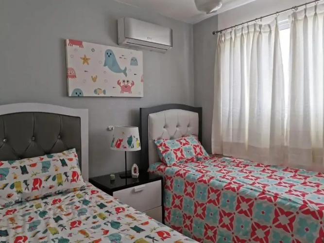 2 Bedrooms Apartment