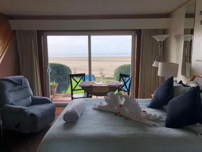 Standard Double room with sea view