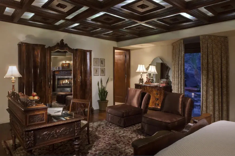 The Willows Historic Palm Springs Inn