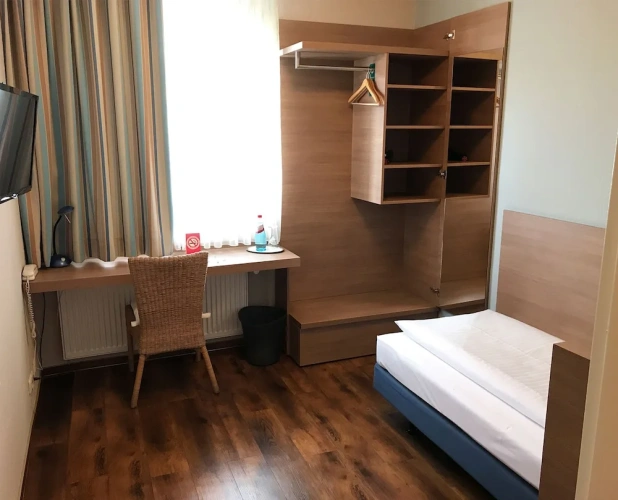 Economy Single room with city view
