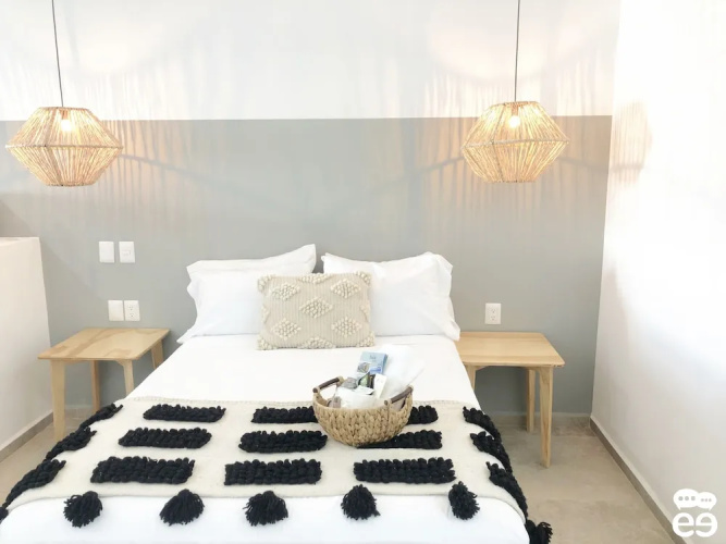 Marina Solé Loft 4 (J-4)