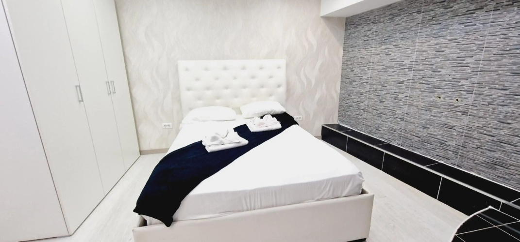 ELEGANT 2 BEDROOMS, Wifi free