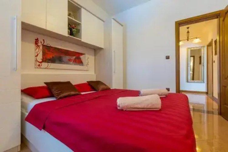 Villa M