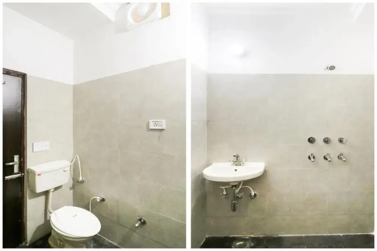 Galaxy Inn by OYO Rooms