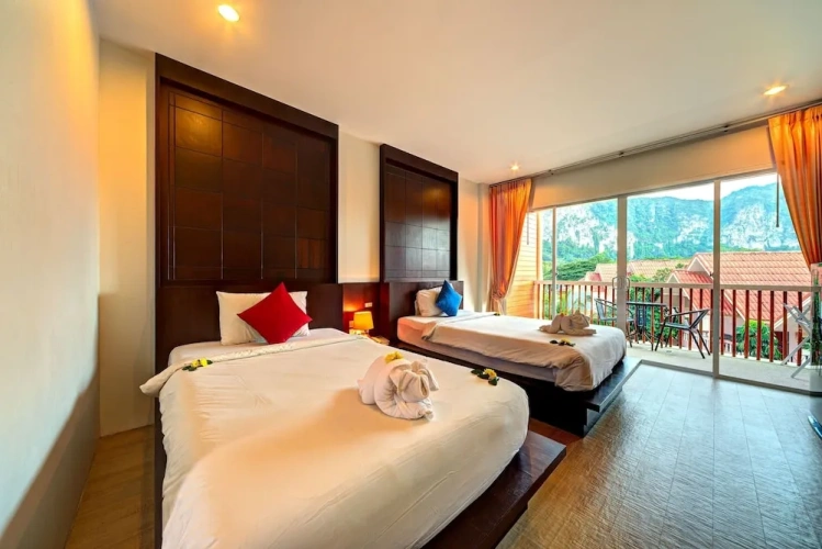 Superior Twin room with balcony